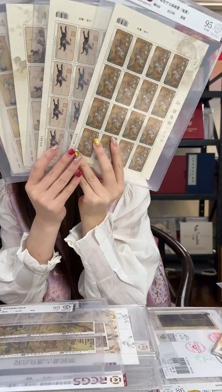 郎世宁 环猴 大版 RCGS评级