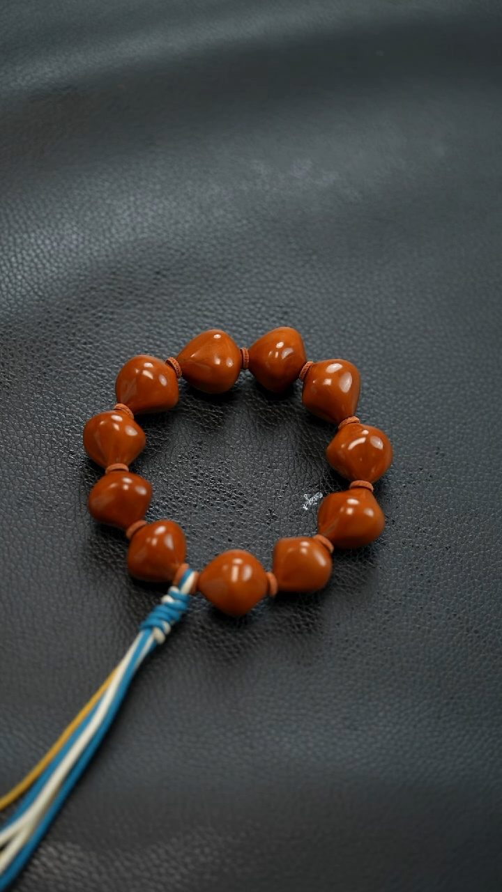 手串/手链橄榄核精抛1.9正圆蒜头，只此一条！福利必拍