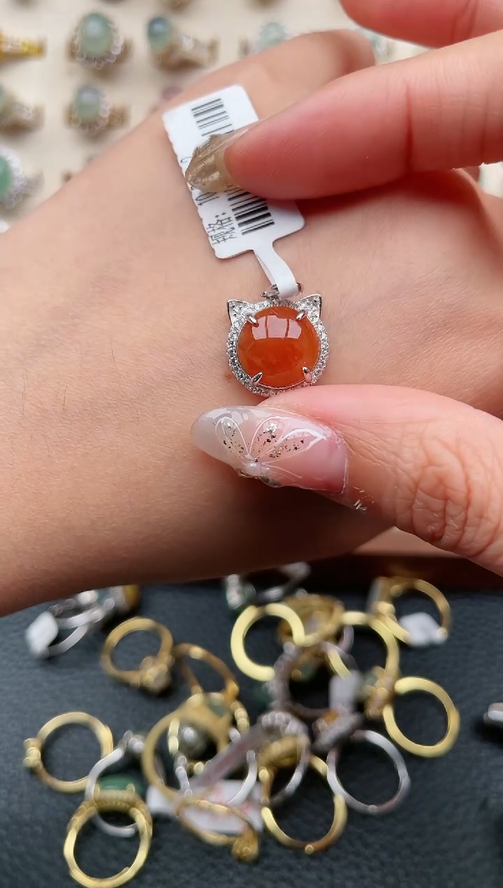 【闪购商品】翡翠戒指银S925镶嵌1111