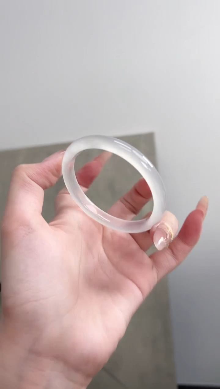 【闪购商品】玛瑙/玉髓手镯未镶嵌52-53圈窄条