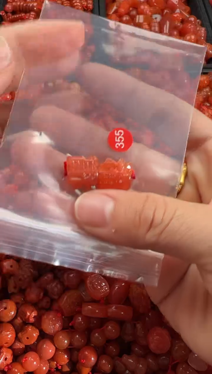 【闪购商品】南红玛瑙颈饰未镶嵌1