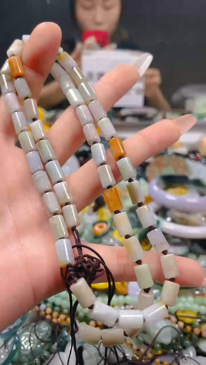 【闪购商品】翡翠颈饰未镶嵌/M/翡翠A货一图一物