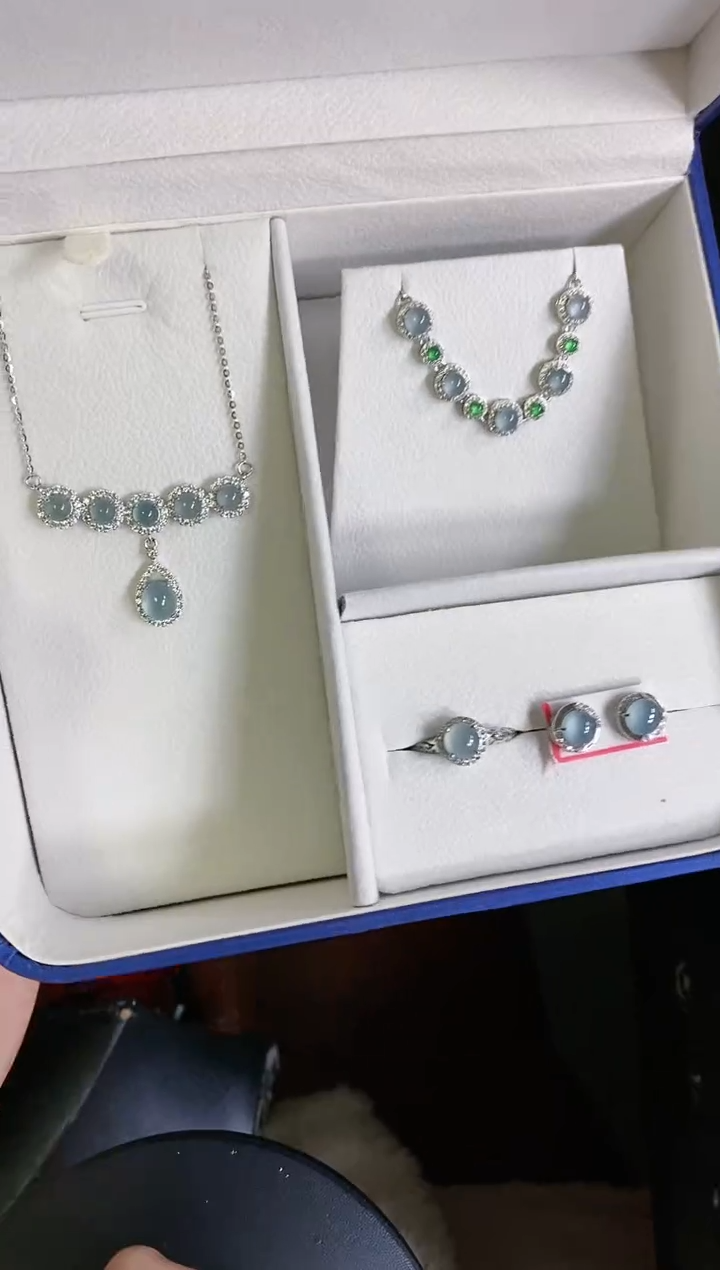 【闪购商品】翡翠颈饰银S925镶嵌0551