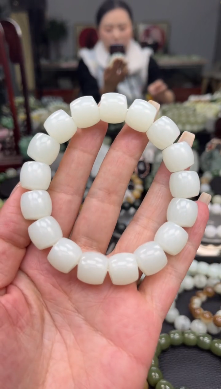 【闪购商品】和田玉手串未镶嵌新疆且末金山白玉卡14