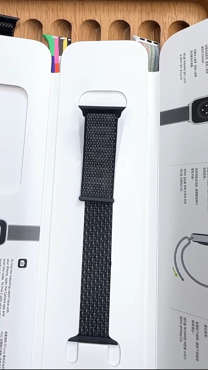 准新品大表盘 黑配雪峰白 99新 