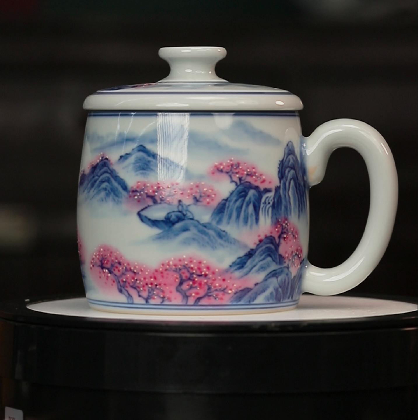 12.9/N100840/00068/熙⼯坊⻘花⼭⽔办公杯/口径8.5高10.5/400cc