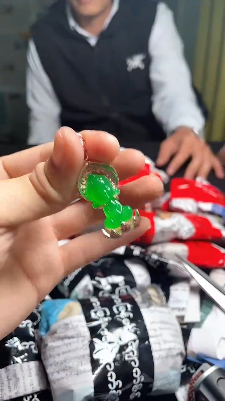 猛子收货精美宝宝佛