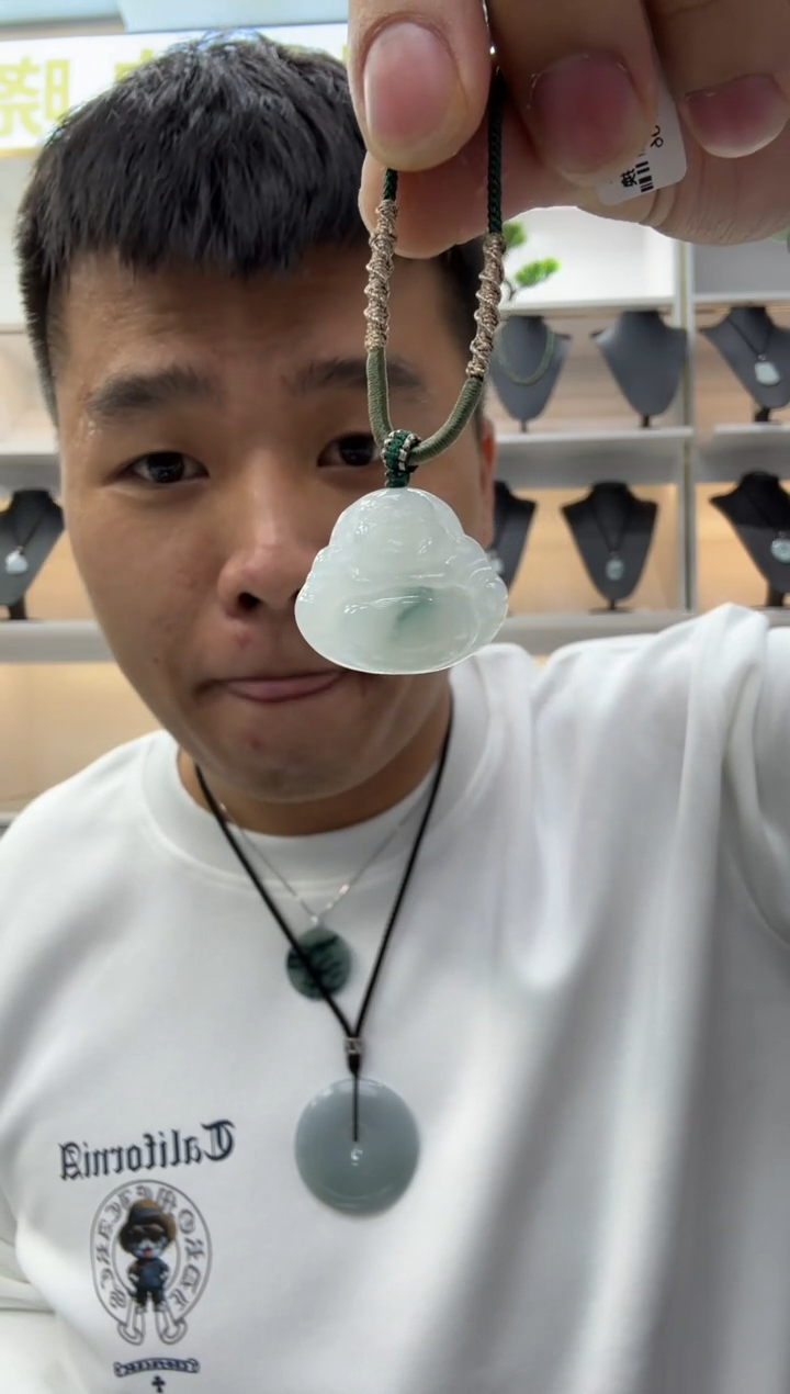 颈饰未镶嵌翡翠天然翡翠A货孤品一件