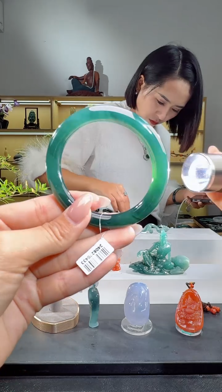 未镶嵌手镯翡翠53.5圈