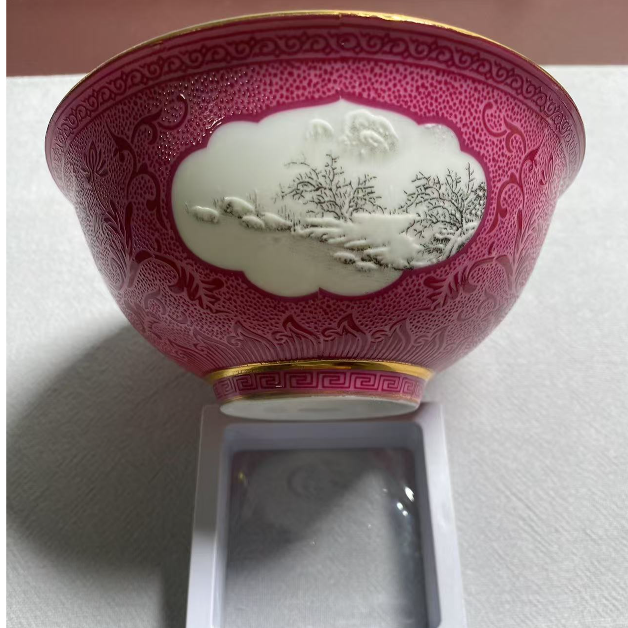 精品手工绘画粉彩碗《代替链接》