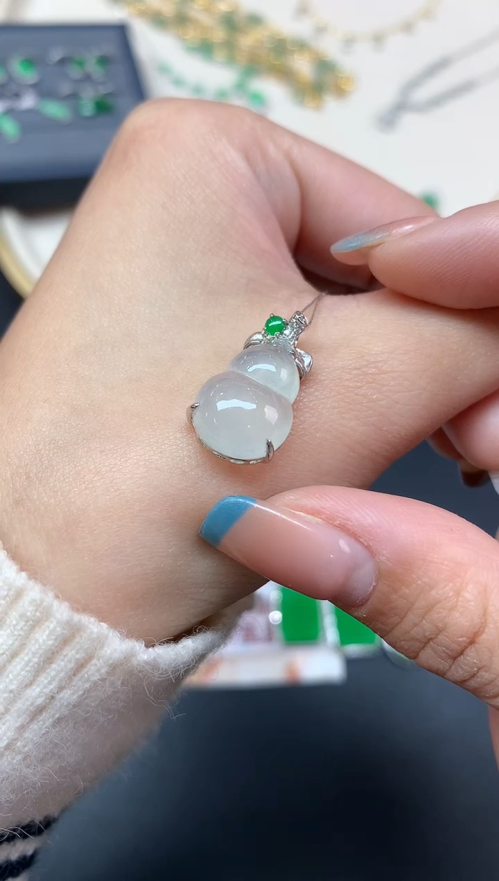 【闪购商品】翡翠吊坠(不含链)18K金镶嵌吊坠A267|1999