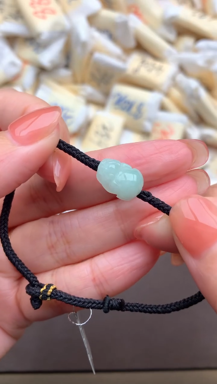 【闪购商品】翡翠挂件未镶嵌一