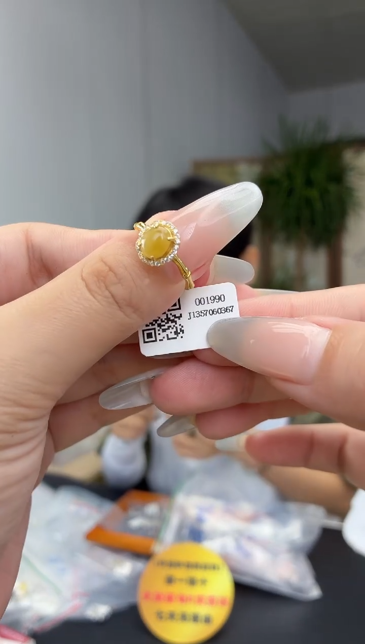 颈饰银S925镶嵌翡翠111111