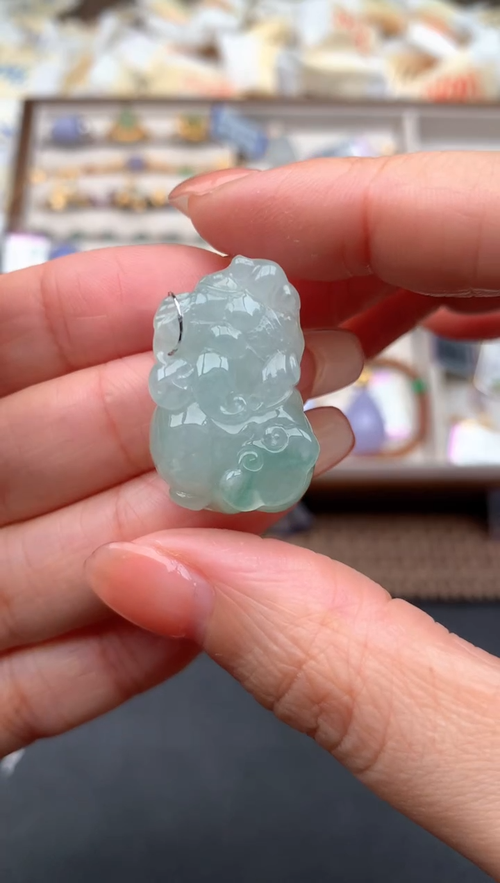未镶嵌挂件翡翠一