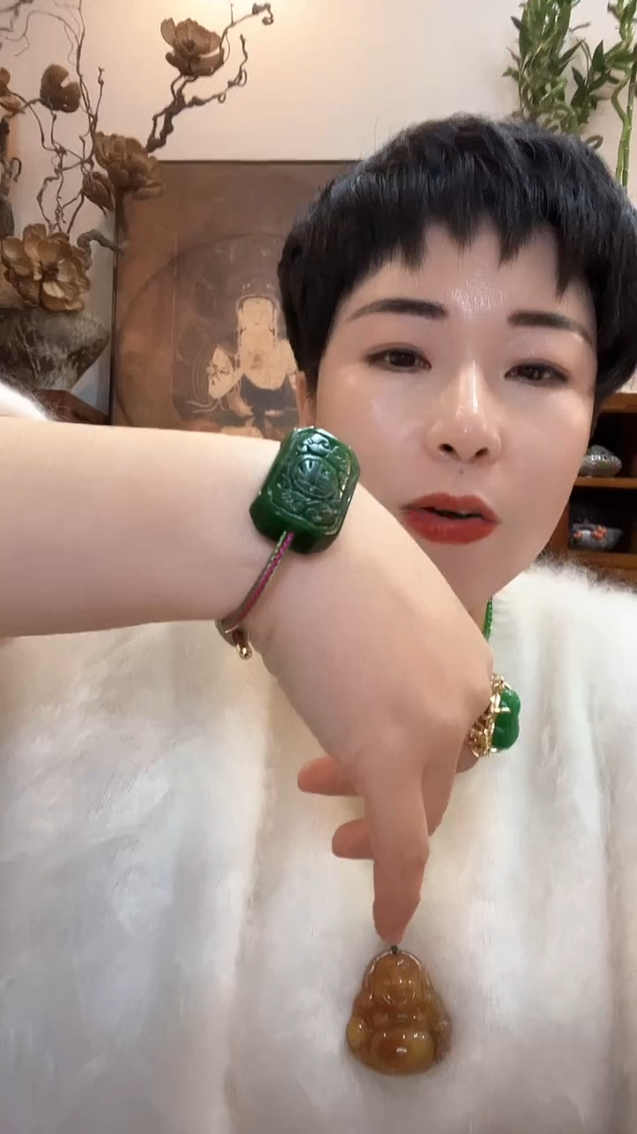 吊坠(赠链)未镶嵌翡翠519