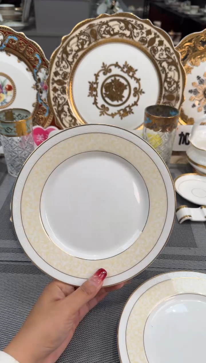 【闪购商品】瓷片7.5寸平盘1个  福利价  福利价
