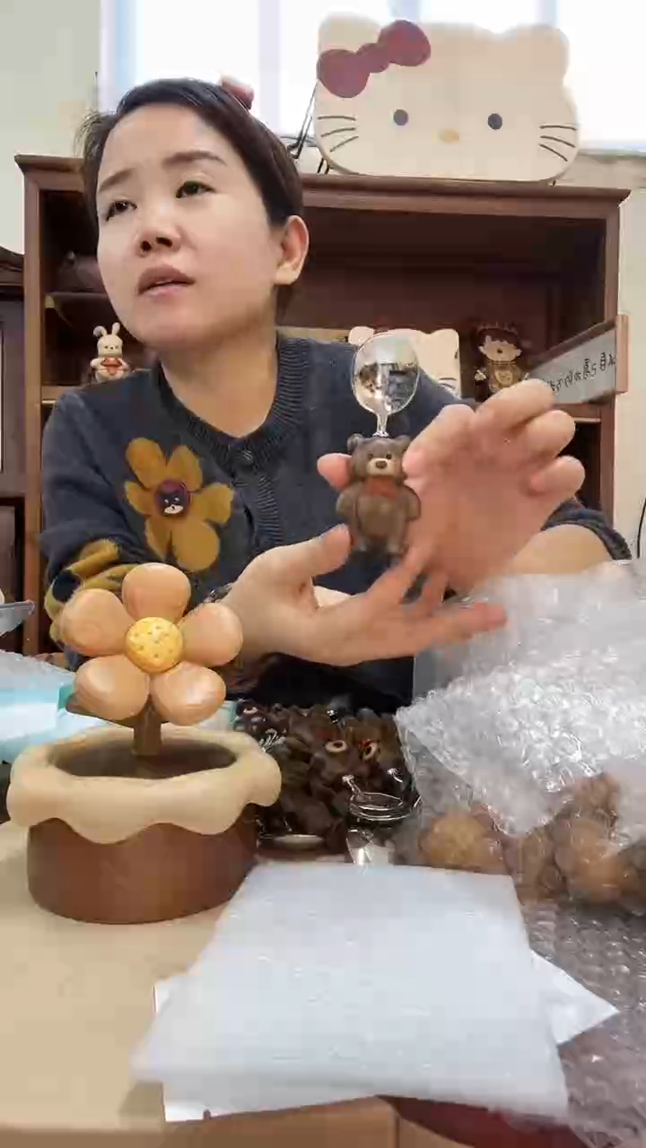 木蝴蝶结小熊勺子  瑕疵