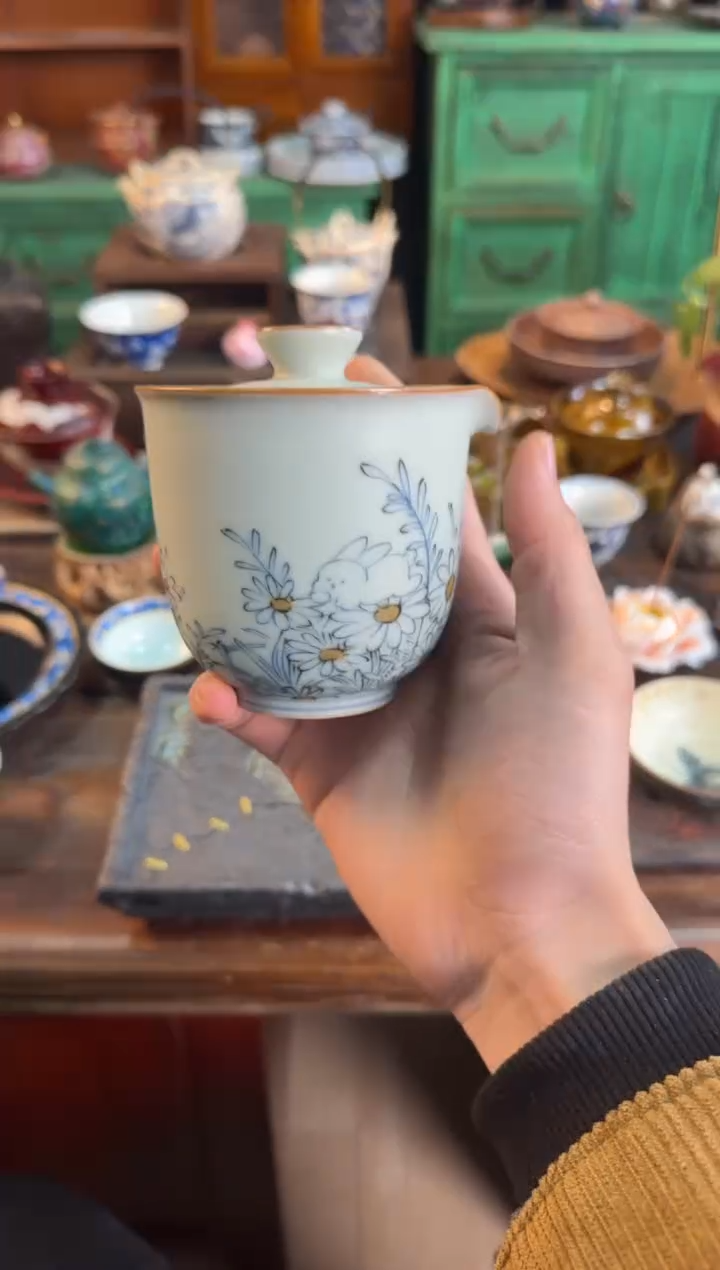 【闪购商品】茶器 雅青菊花兔高宝瓶
