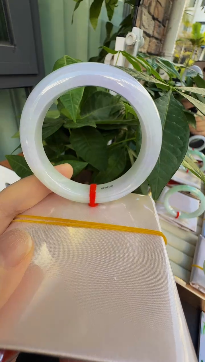 未镶嵌手镯翡翠缅甸天然A货翡翠手镯-1
