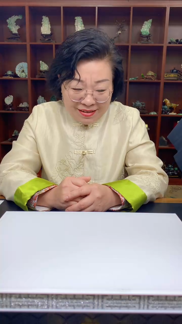 【闪购商品】定制翡翠未镶嵌1088hn-毛货挂件