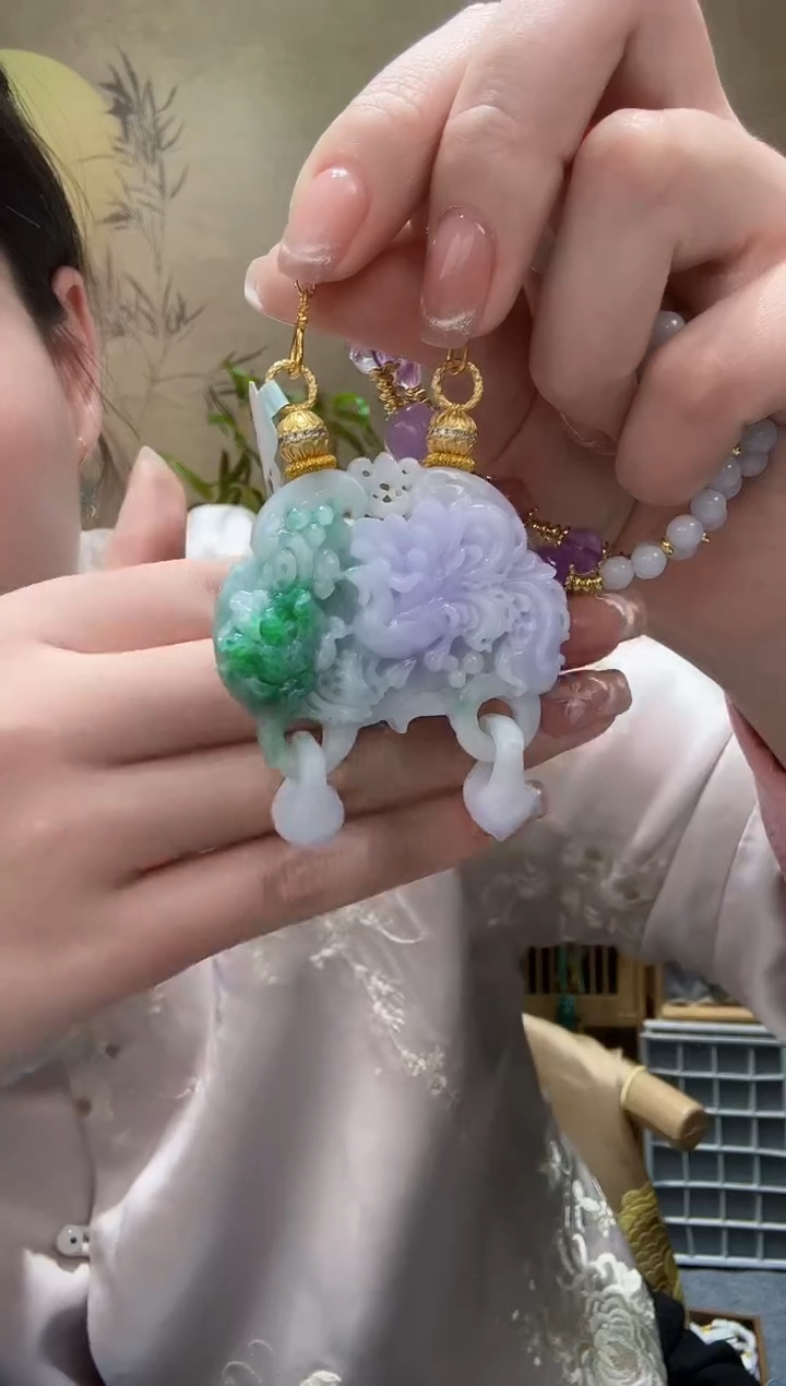 【闪购商品】翡翠颈饰未镶嵌吊坠