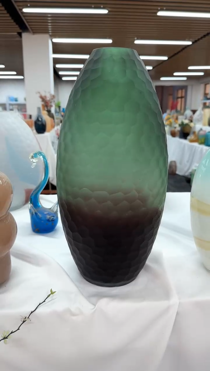 【闪购商品】花瓶7*40...........