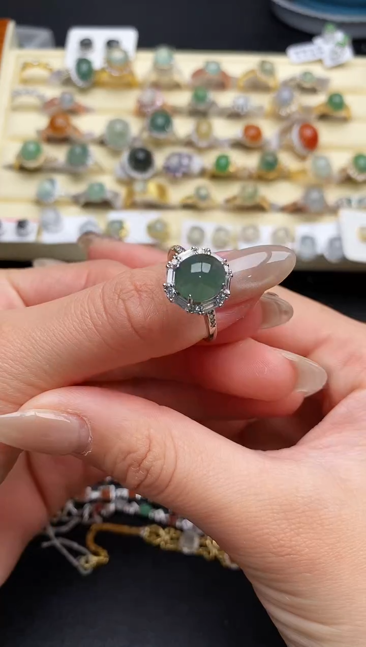 【闪购商品】翡翠戒指银S925镶嵌66666666+9