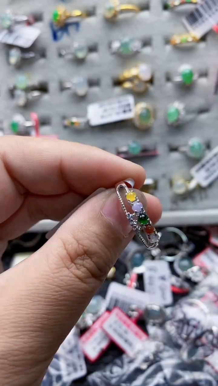 翡翠戒指银S925镶嵌1200000000   1