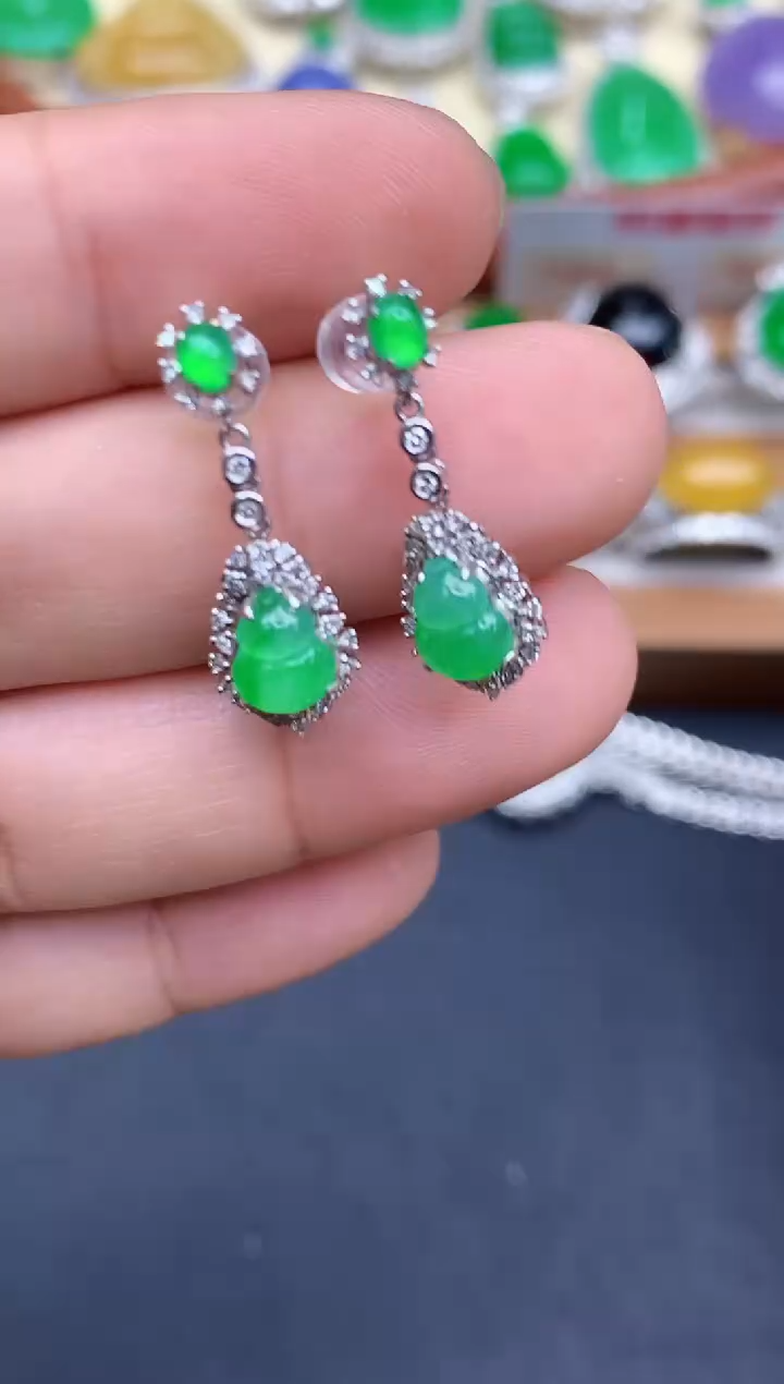 18K金镶嵌翡翠耳饰482-中国好珍宝