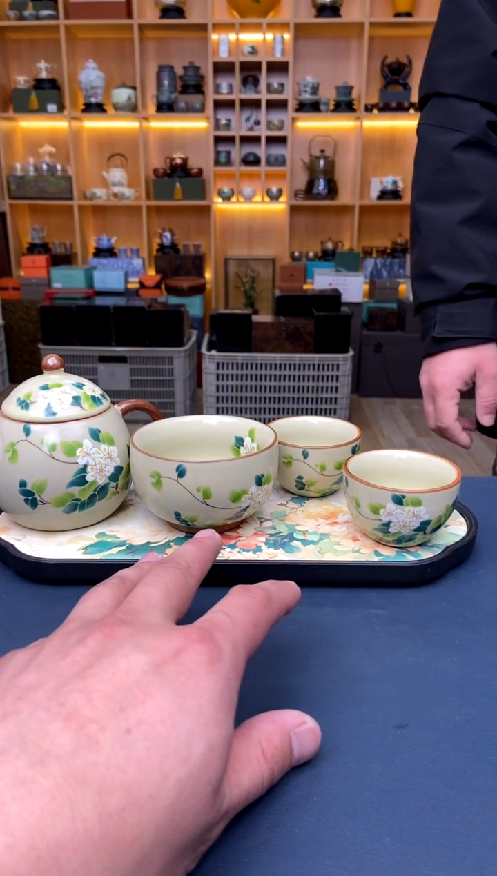 【闪购商品】撤柜好货，价格随便开@@ZH2265