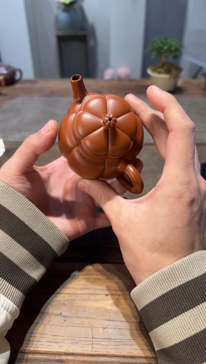 茶壶紫砂譚**生宜兴紫砂壶朱泥繁花140cc