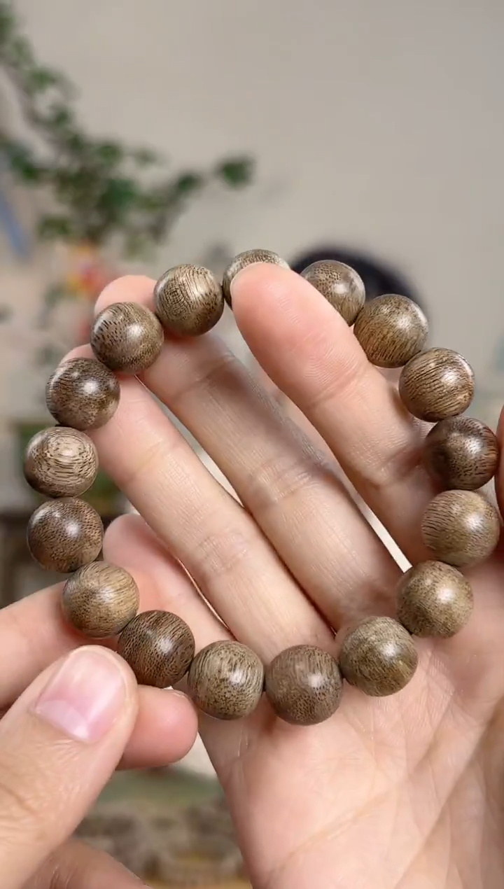 【闪购商品】沉香手串海南尖峰岭天然野黄油格12mm多样性发货