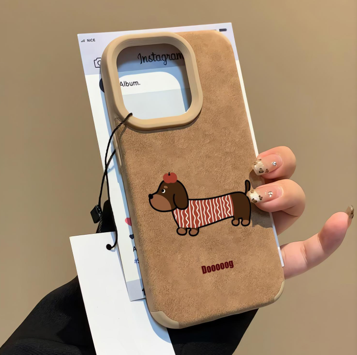 翻毛皮腊肠狗适用苹果16promax手机壳15promax大孔13/14网红潮牌