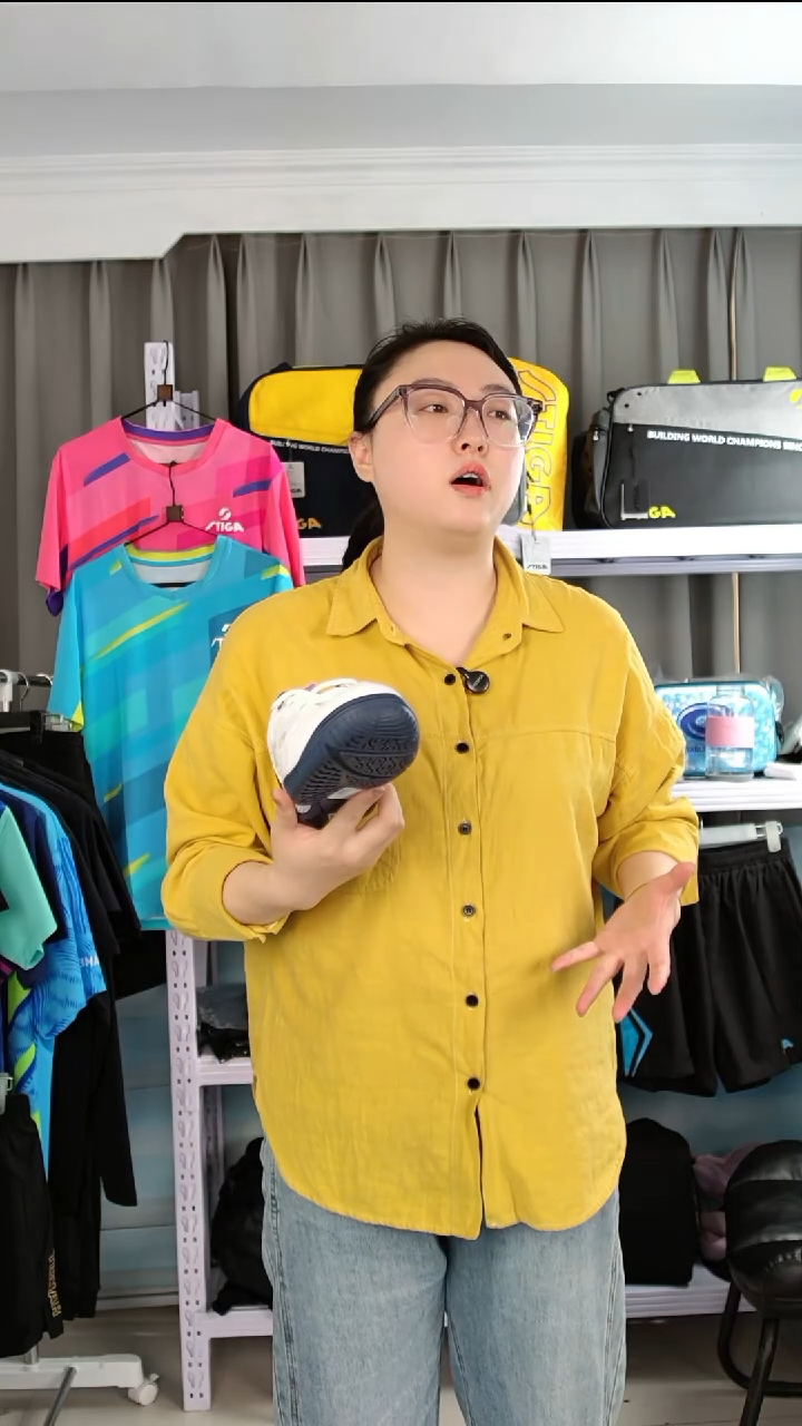 咖*果729乒乓球鞋子白蓝色39码