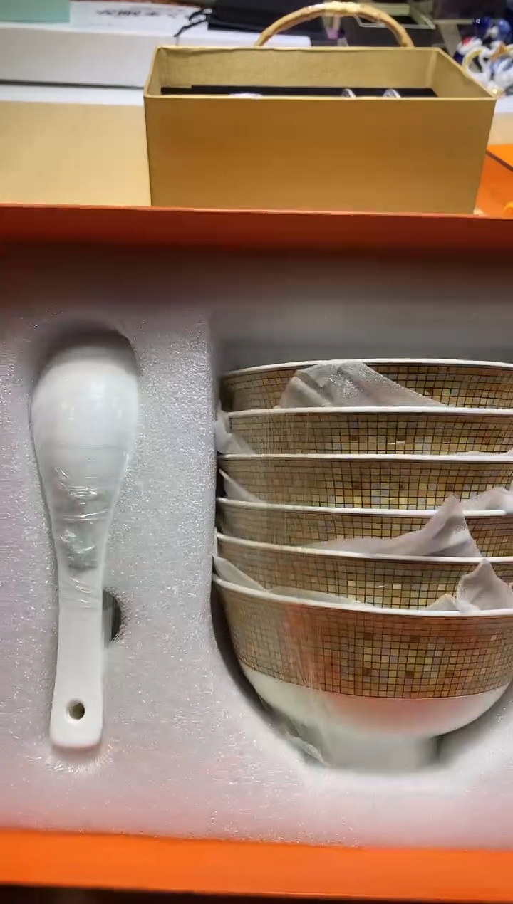 瓷片生活的本意就是开心@@1