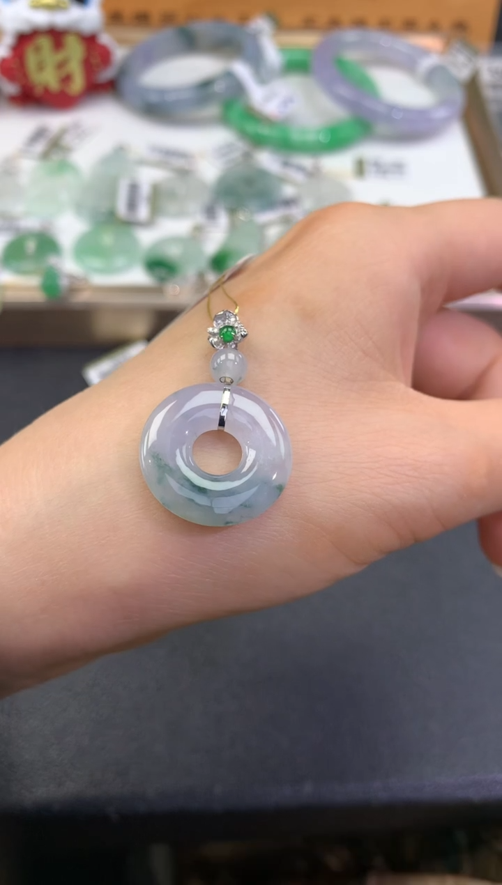 【闪购商品】翡翠吊坠(赠链)18K金镶嵌