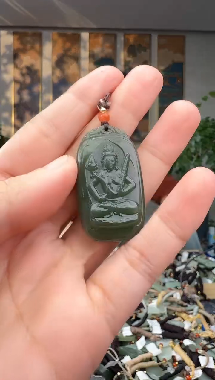 未镶嵌和田玉挂件拍一发一