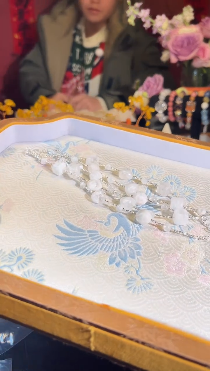 【闪购商品】水晶手链银S925镶嵌Q327 多样性发货一件