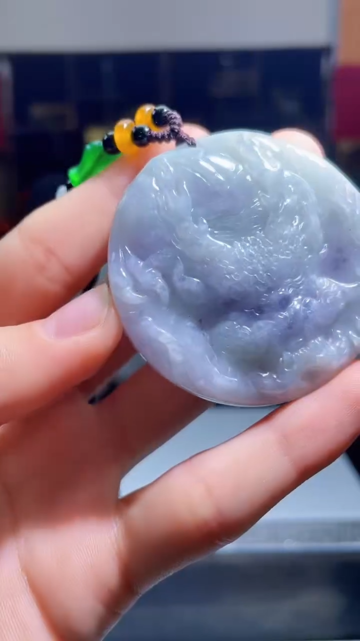 【闪购商品】翡翠吊坠(不含链)未镶嵌C75