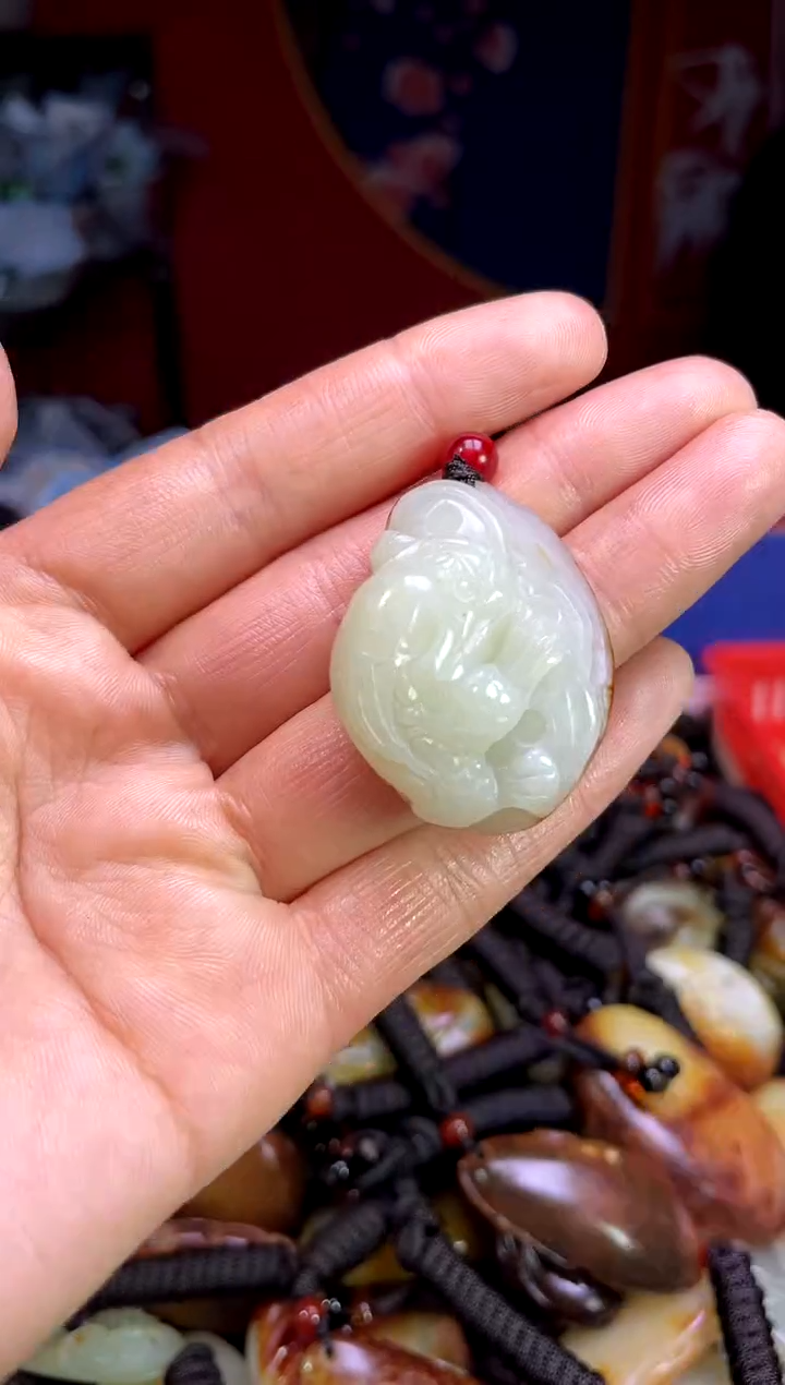 【闪购商品】和田玉未镶嵌颈饰23