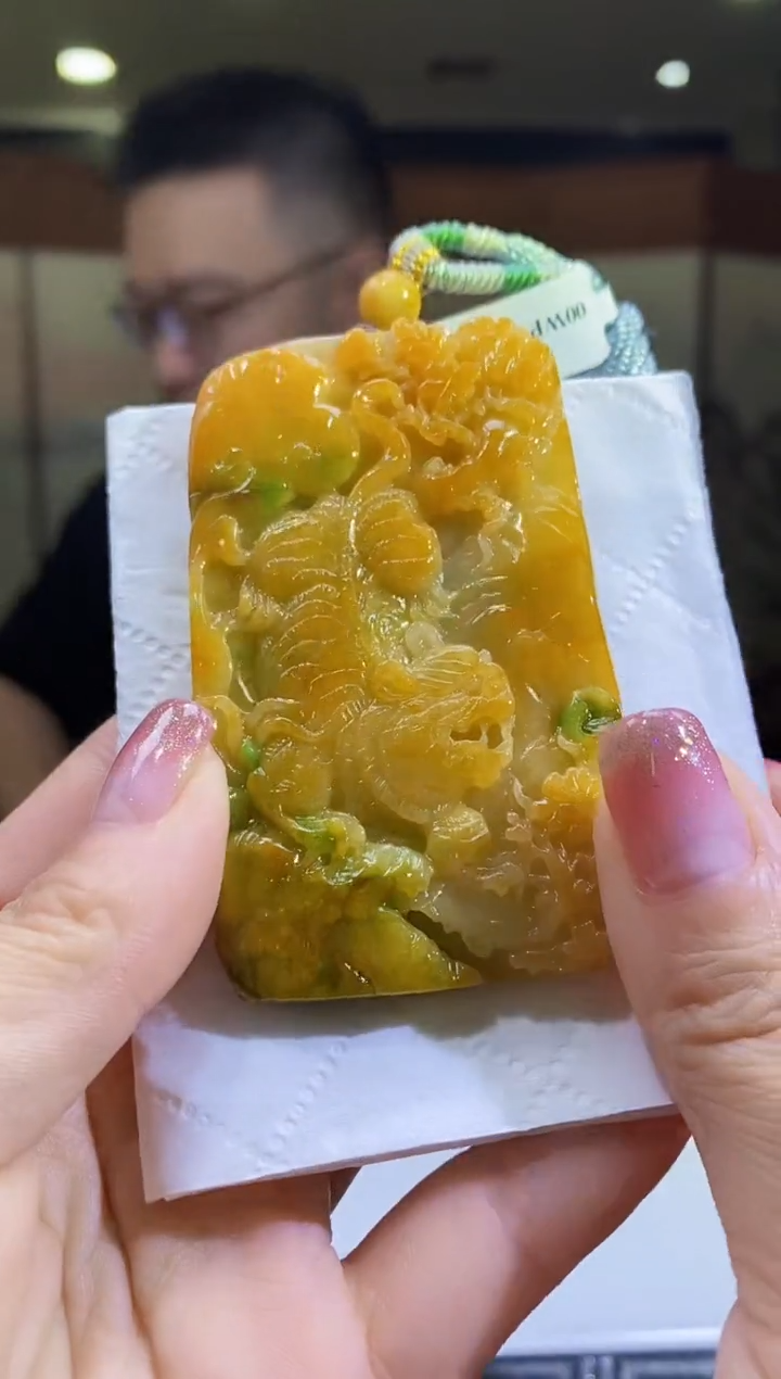 定制翡翠未镶嵌38/0627/W/虎