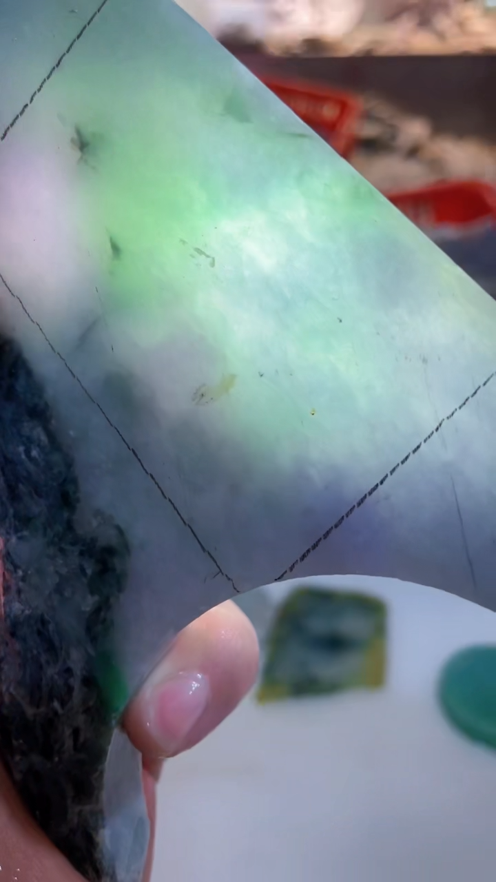 翡翠挂件未镶嵌0朱0翡翠珠宝 983