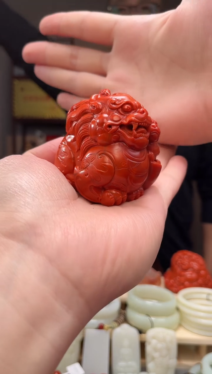 颈饰未镶嵌南红玛瑙吊坠