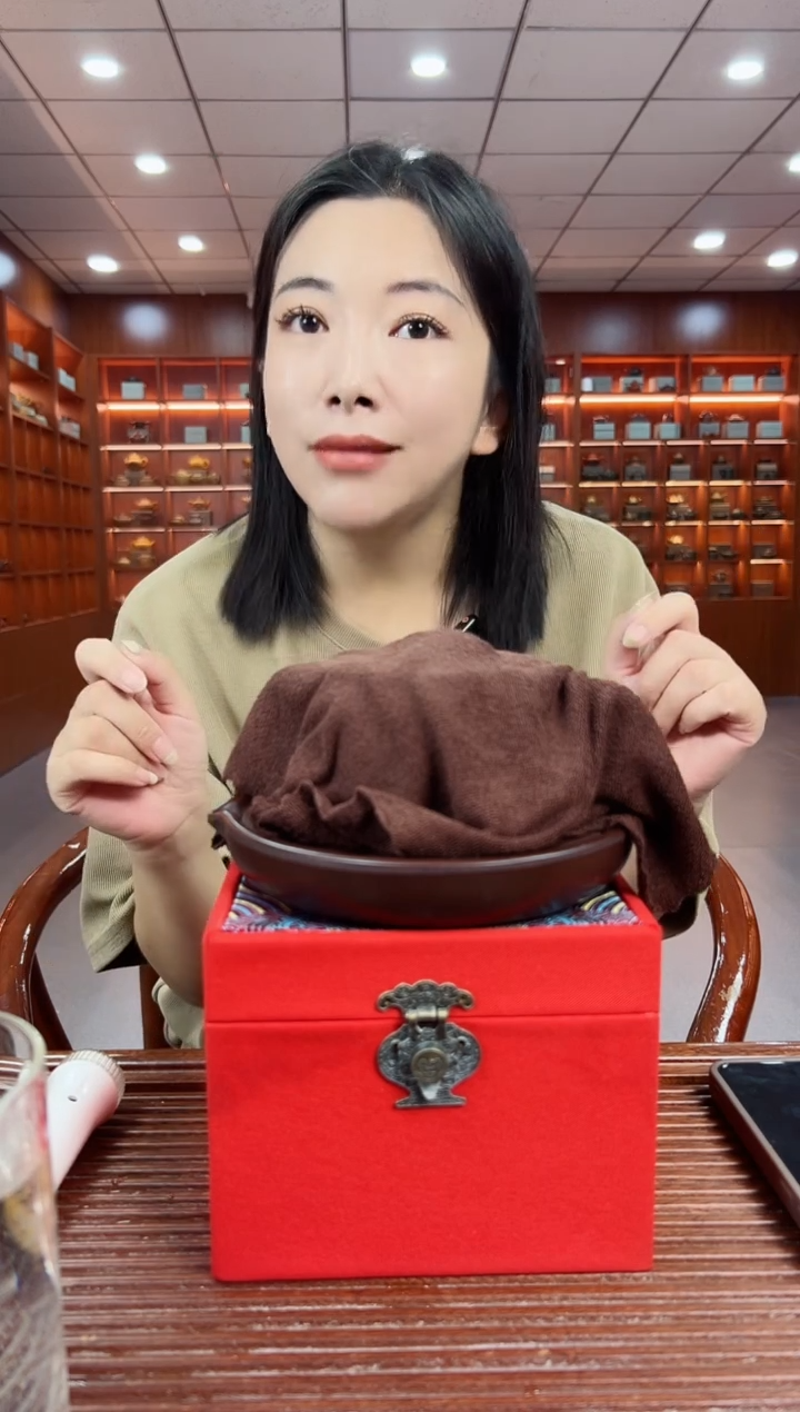 茶壶紫砂繁花忆江南大口汉瓦 石黄 赵园静