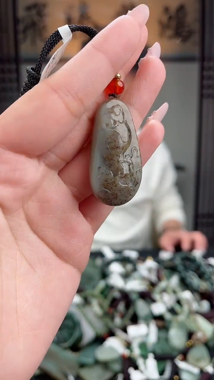 【闪购商品】和田玉（糖玉）颈饰未镶嵌多样性发货一物一拍
