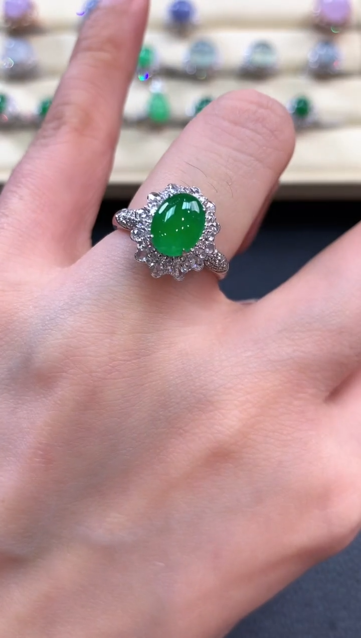 【闪购商品】翡翠戒指18K金镶嵌b135       