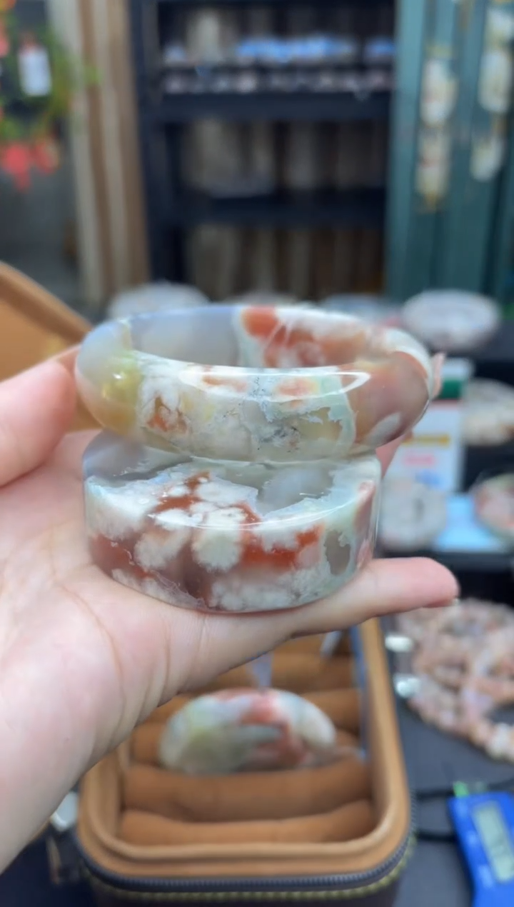 【闪购商品】石英质玉手镯未镶嵌566（62圈赠送镯心）