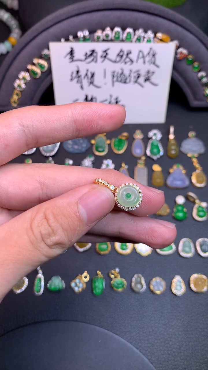 颈饰银S925镶嵌翡翠1