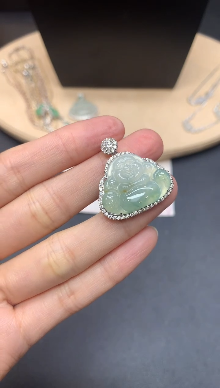 【闪购商品】翡翠吊坠(不含链)银S925镶嵌佛公【无服务费】