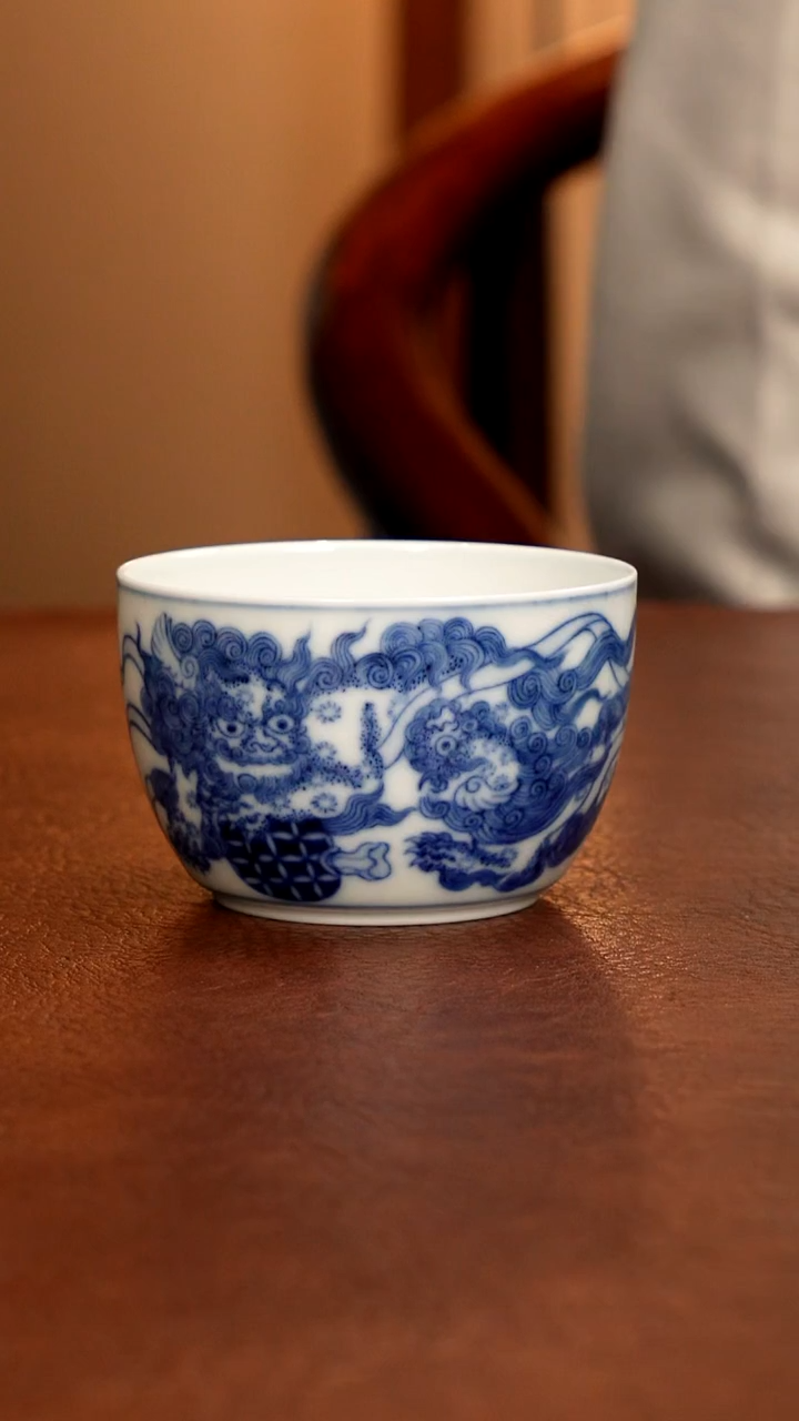 53上新《五里雾》品牌欣赏